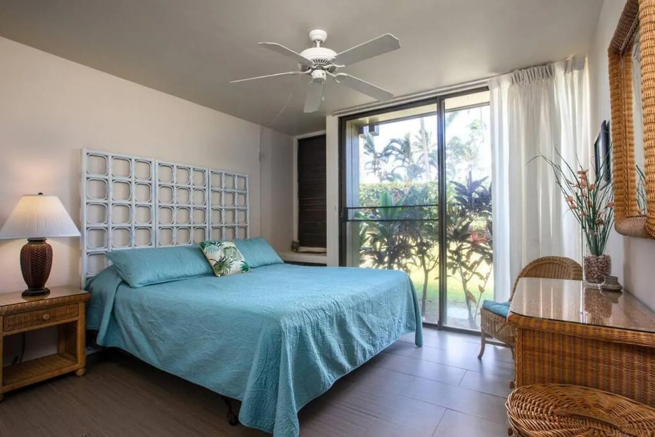 Fantastic Location On The Golf Course Near The Beach Kahuku