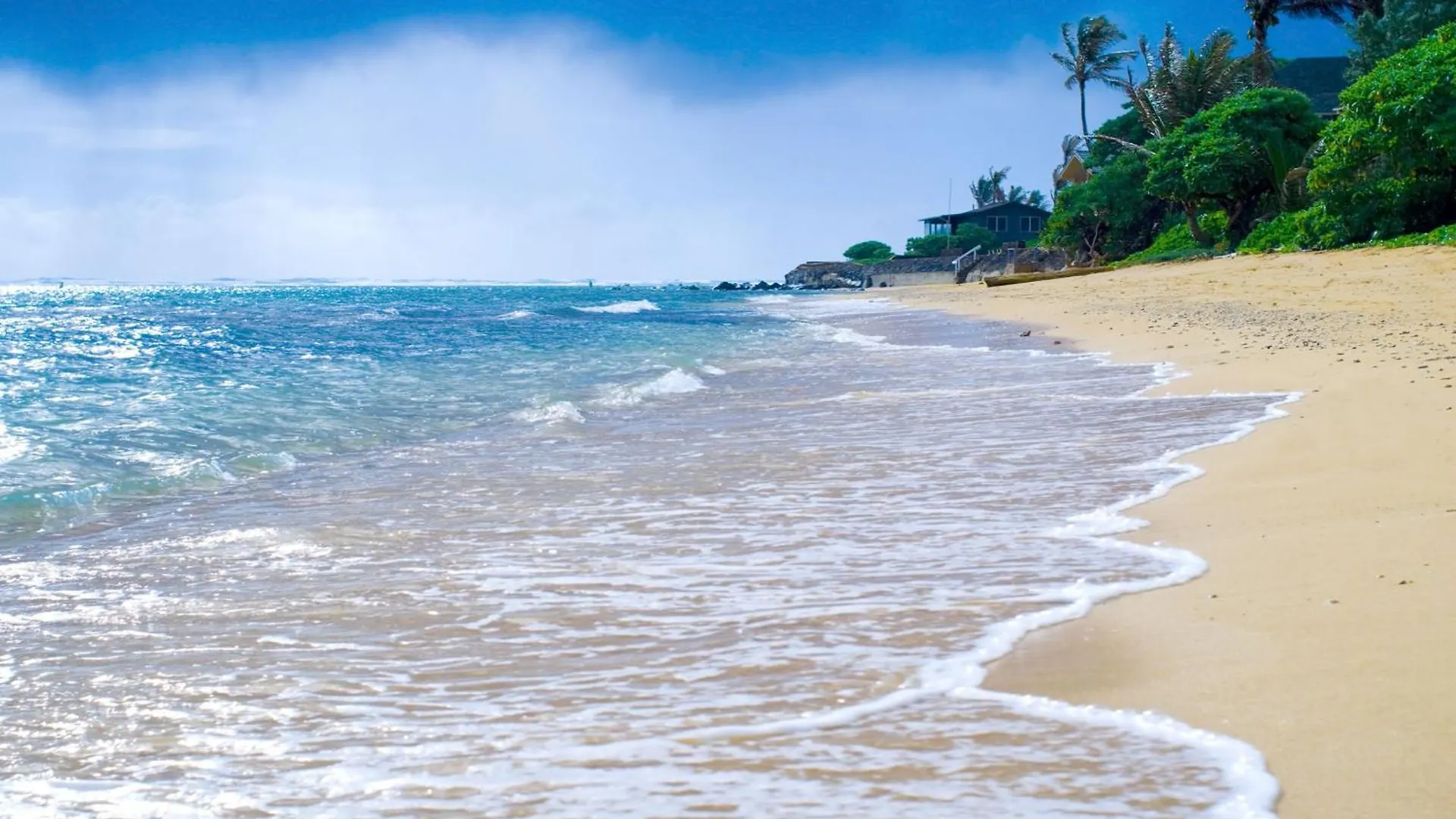 Fantastic Location On The Golf Course Near The Beach Kahuku